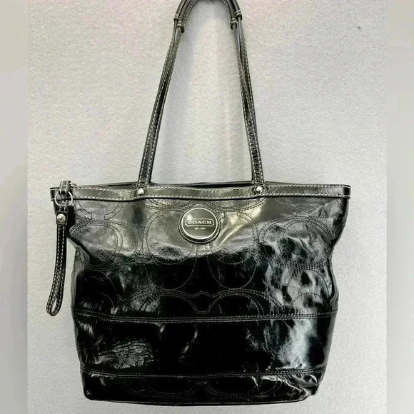Coach East West Gallery Embossed Patent Leather Tote Black - Picture 1 of 15